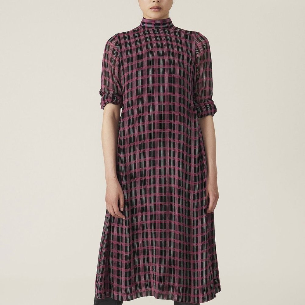 Ganni NWOT pink and black printed Georgette midi dress — size 34/US size 2